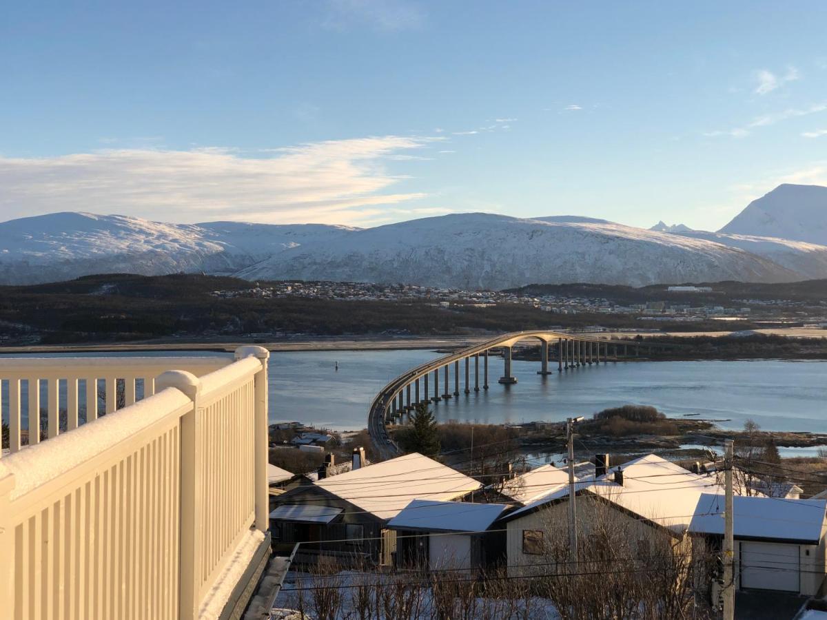 Moderne Og Trivelig Leilighet, Med Unik Utsikt Apartment *